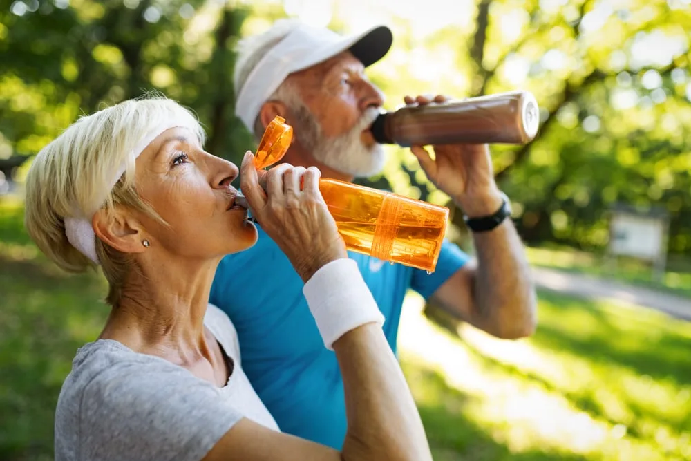 older adults drinking sports drinks